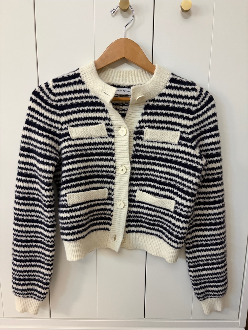 Urban Revivo Size 2 Cozy Button Striped Cropped Cardigan Sweater - Black & Cream